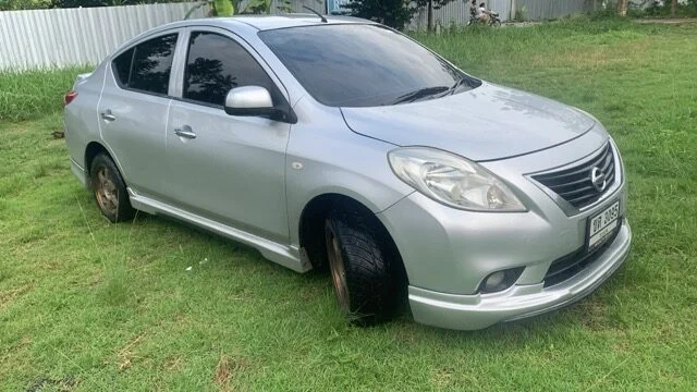 Nissan Almera